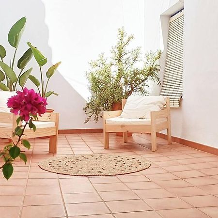 Serendipia: Tu Hogar En Este Blanco Pueblo ฟรีฮิเลียนา ภายนอก รูปภาพ